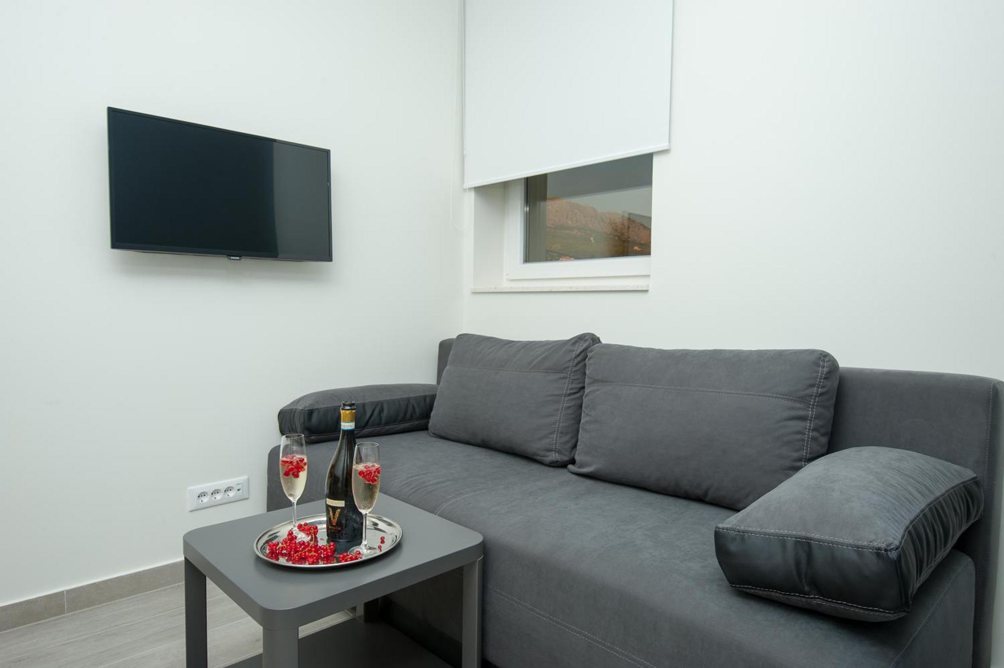 Seaside Luxury Suites Podstrana Rum bild