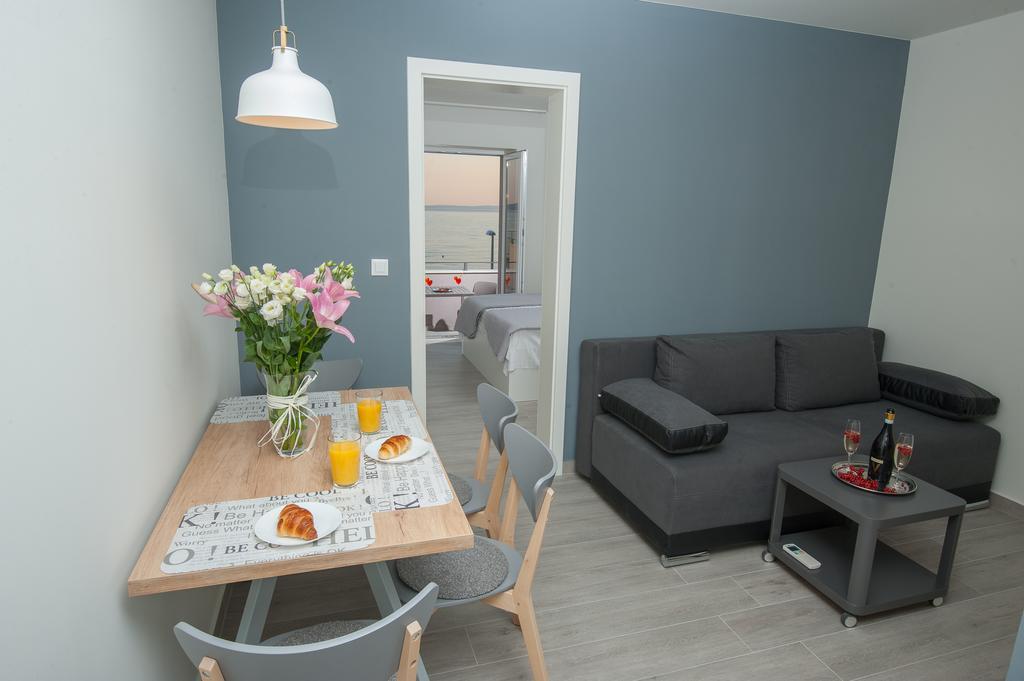 Seaside Luxury Suites Podstrana Exteriör bild