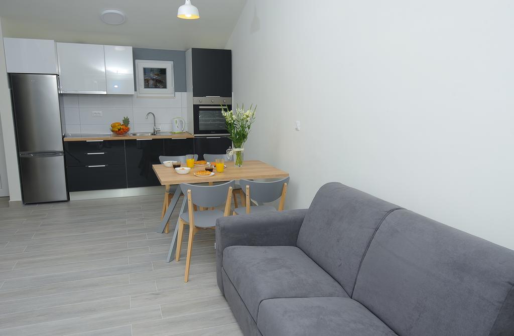 Seaside Luxury Suites Podstrana Exteriör bild