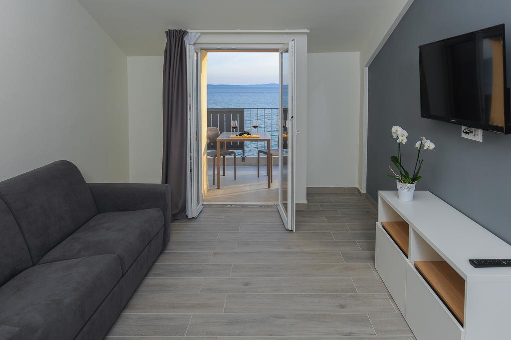 Seaside Luxury Suites Podstrana Exteriör bild