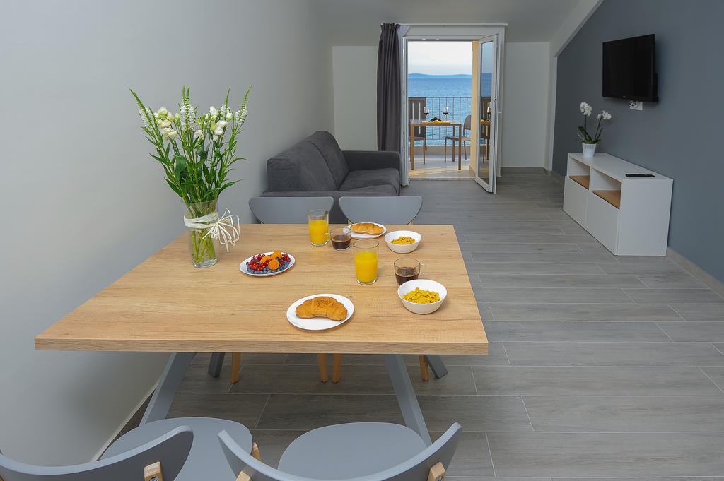 Seaside Luxury Suites Podstrana Exteriör bild